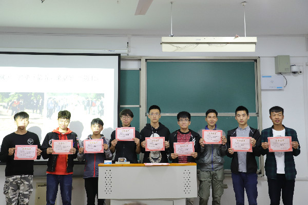 IMG_3048.jpg IMG_3048.jpg