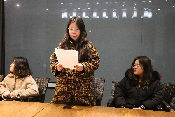 IMG_4060.jpg IMG_4060.jpg